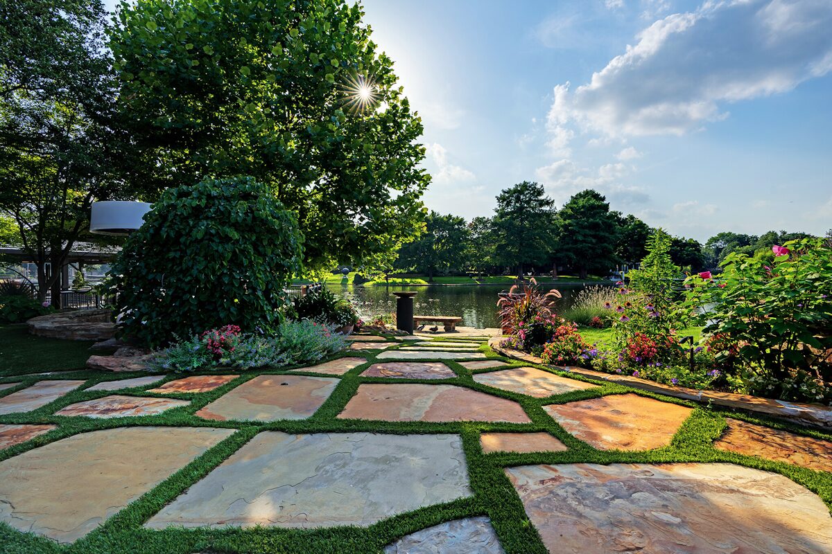 Custom Landscape Design in Dallas, Texas With Artz Landscape Design